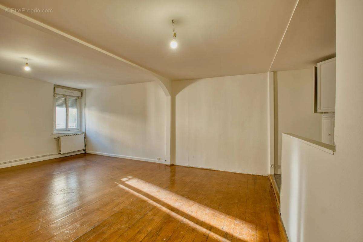 Appartement à MALZEVILLE