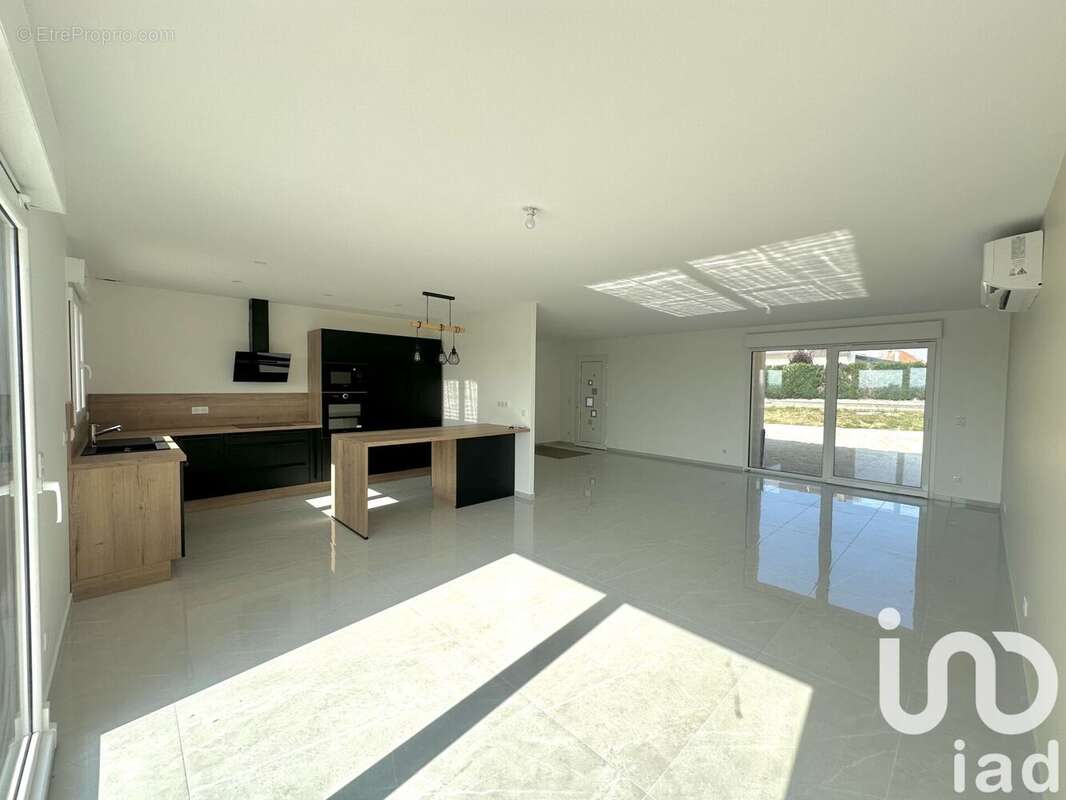 Photo 2 - Maison à LUXEMONT-ET-VILLOTTE