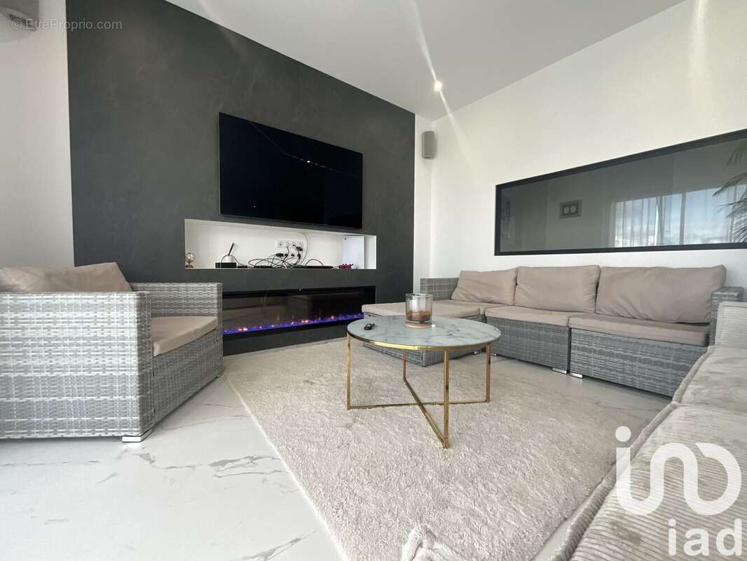 Photo 3 - Maison à ITEUIL