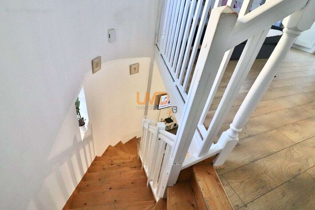 Appartement à MONTMEYAN