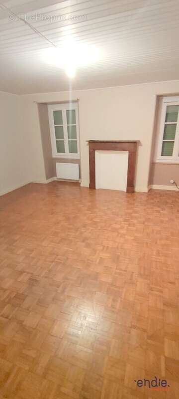 Maison à CHABANAIS