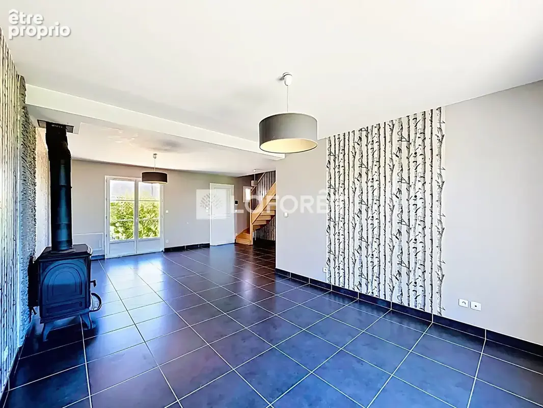 Maison Familiale Chaingy 7 pièces 141 m² - photo 4