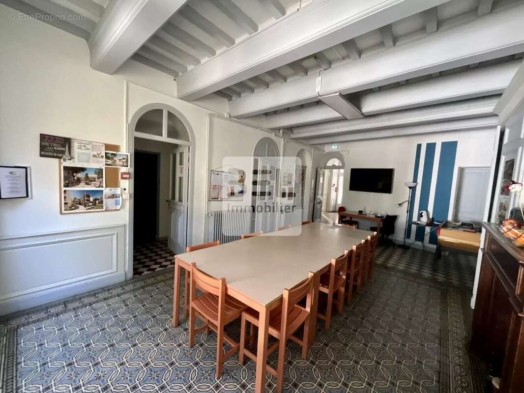 Maison à BAGNOLS-SUR-CEZE