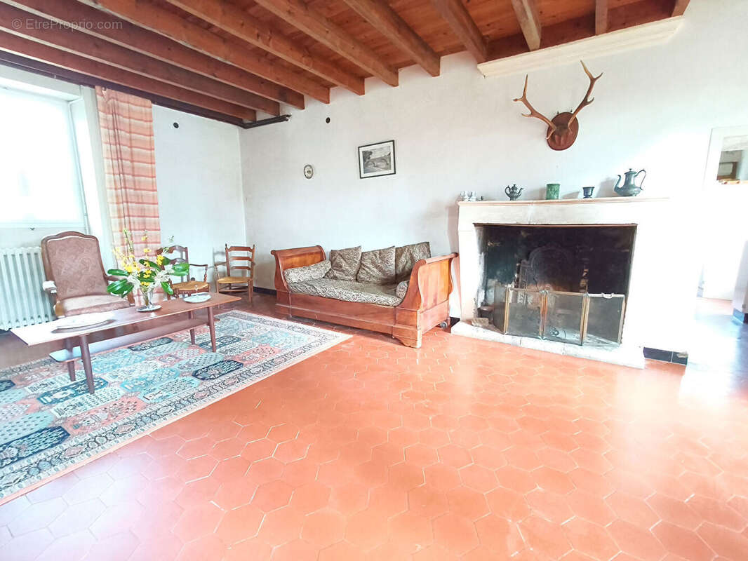 Maison de Caractère à 10min de Saintes - photo 6