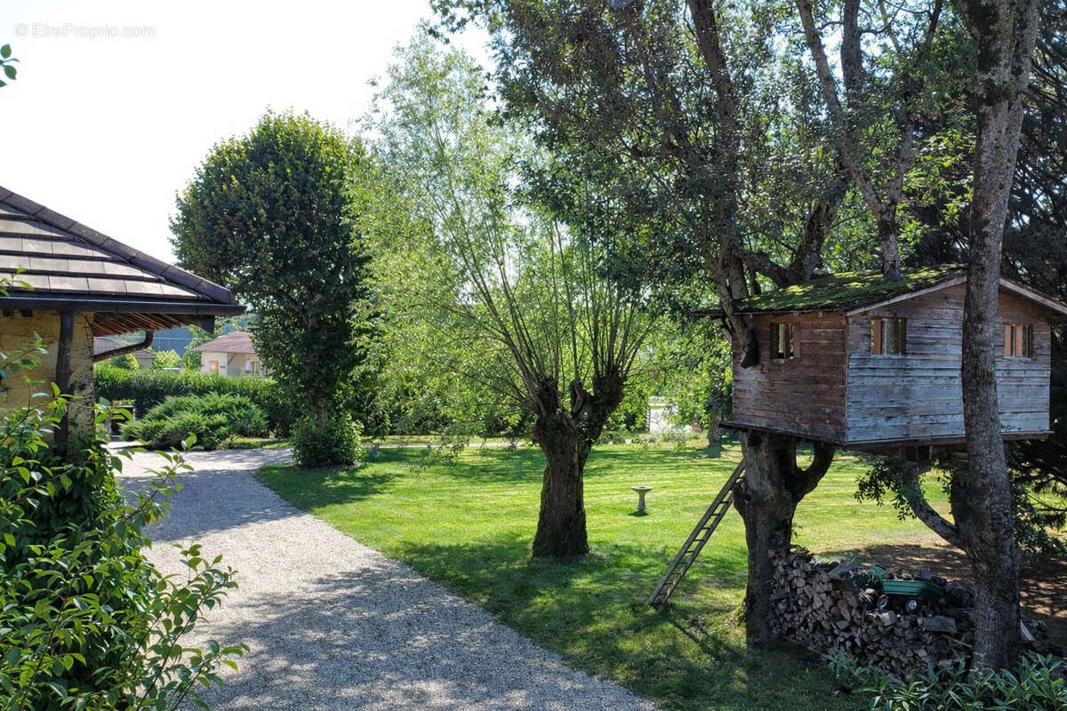 Maison à SAINT-NIZIER-LE-BOUCHOUX