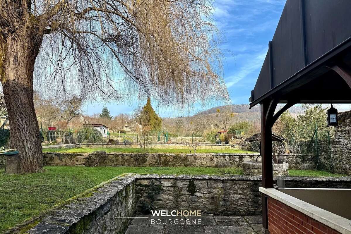 Maison à MERCUREY