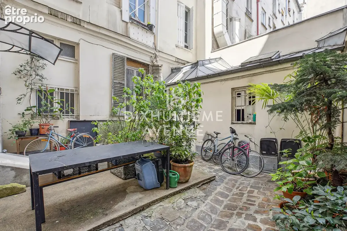Angle Clignancourt / Poulet - Duplex 89m² Carrez, 111 m² au sol - photo 12