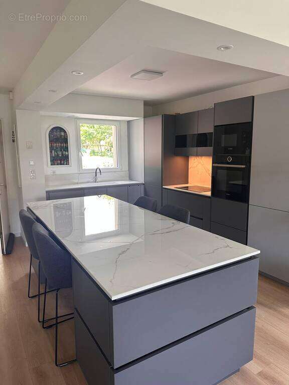 Appartement à DIVONNE-LES-BAINS