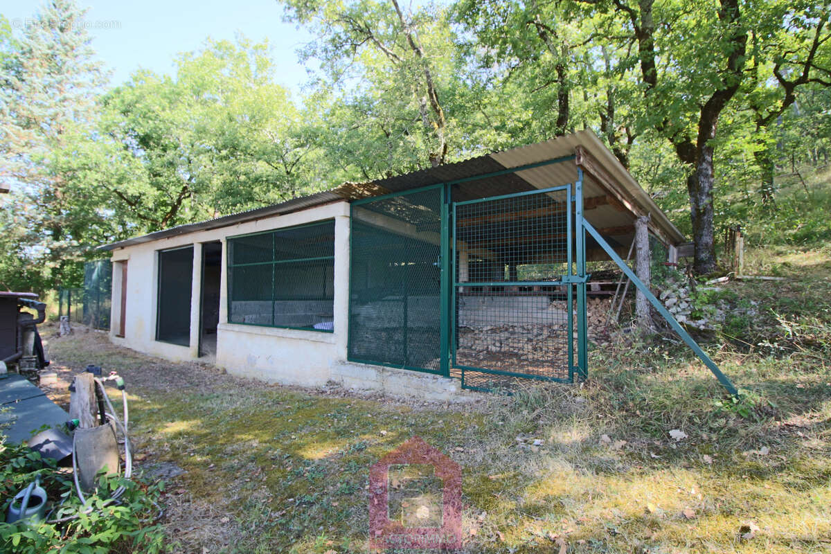 Maison à MONTAYRAL