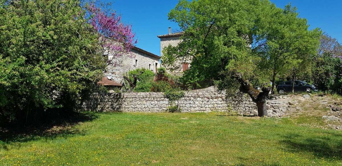 Maison à CHANDOLAS