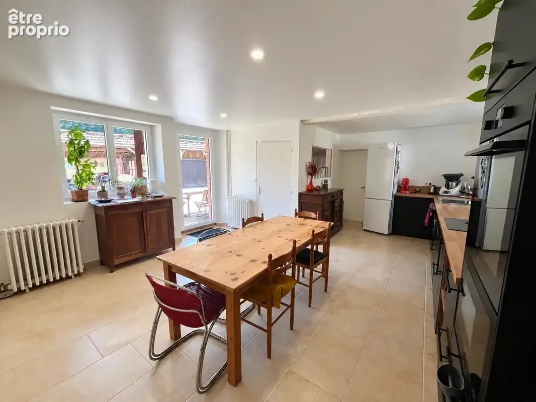 Belle maison de caractère rénovée, 4 chambres, dépendances, 1,7ha de terrain - photo 3