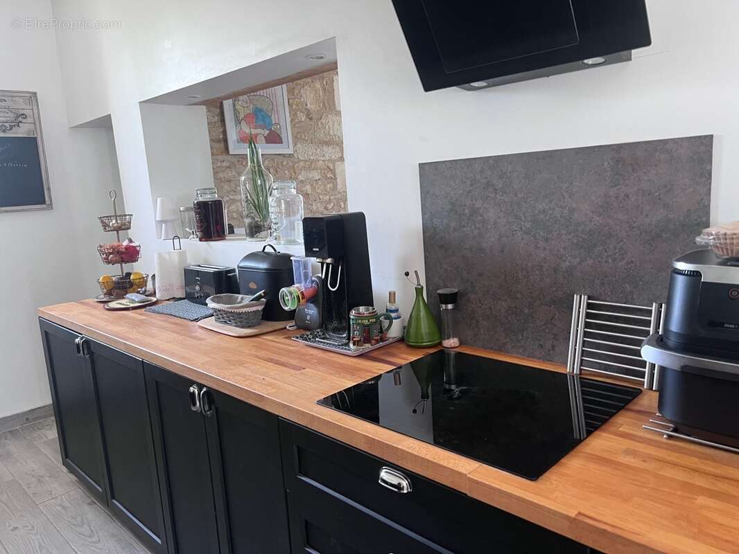 Maison à vendre 5 pièces VARZAY (17) avec piscine - photo 6
