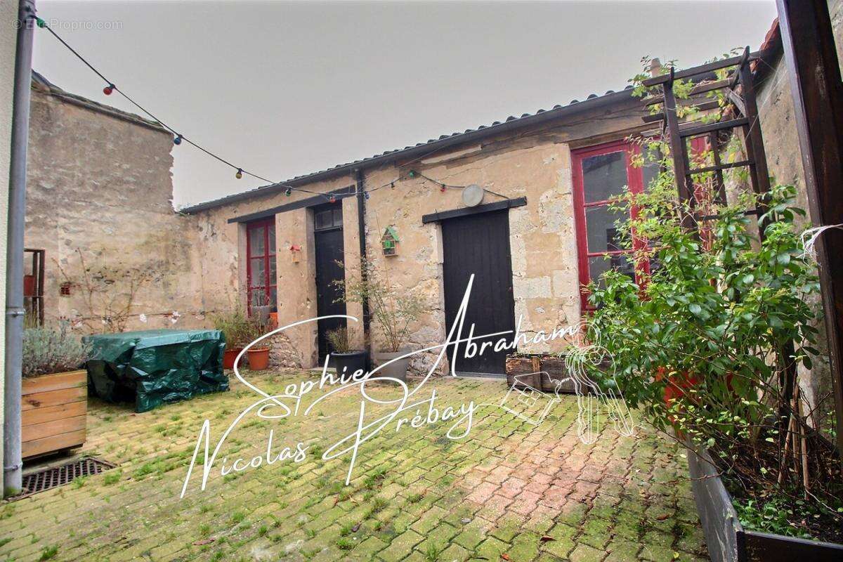 Maison à ANGERVILLE