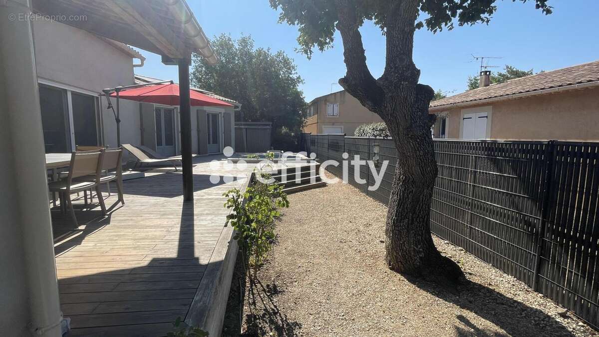 Maison 123 m² à Gargas  - photo 13