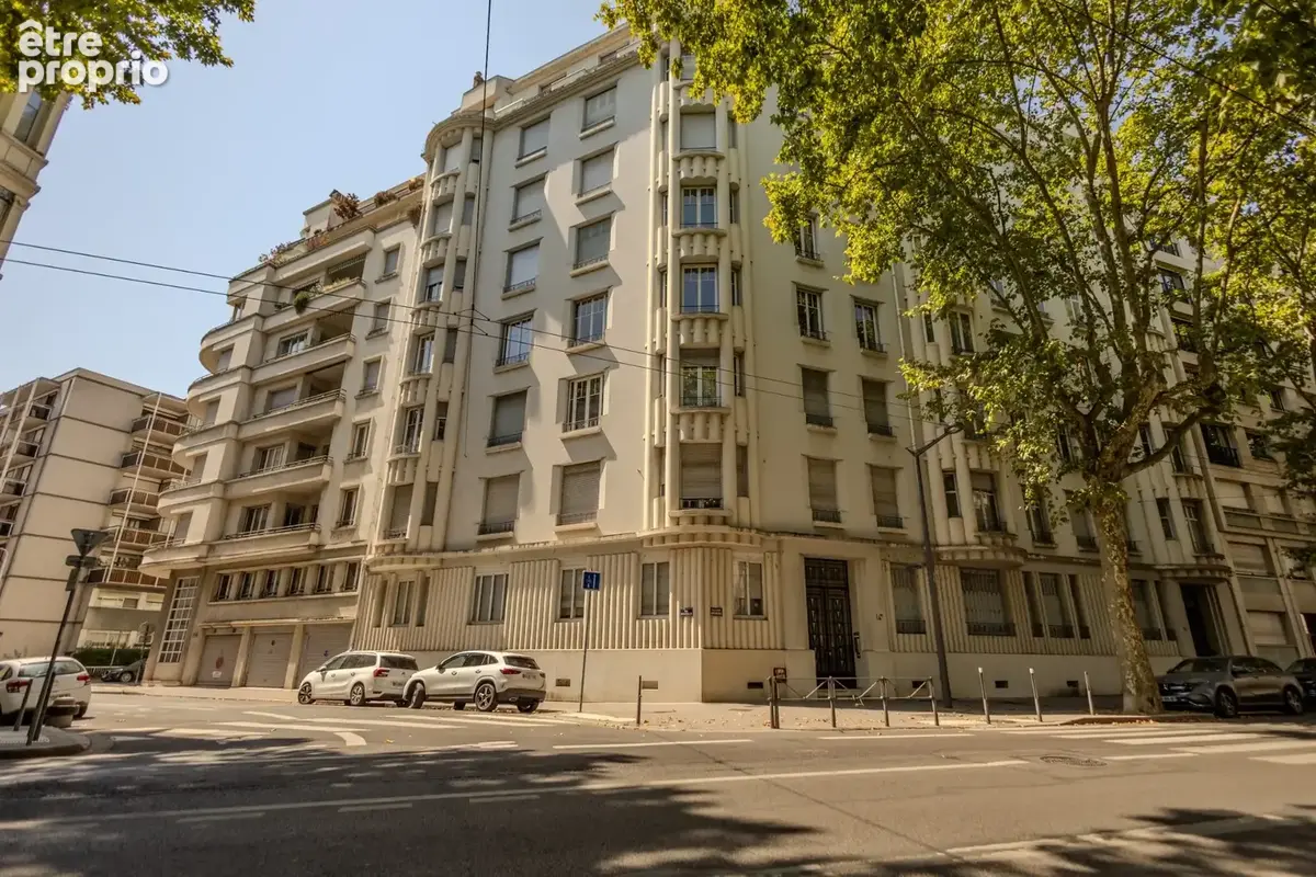 ***visite virtuelle disponible sur demande...lyon 6e…boulevard des belges…appartement bourgeois 193 m² à réinventer…balcon…ascen - photo 13