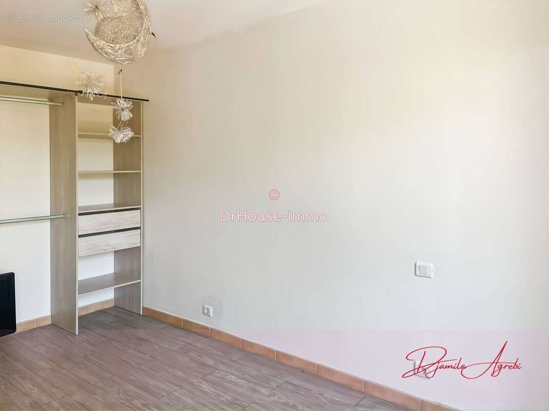Appartement à SAINT-RAPHAEL