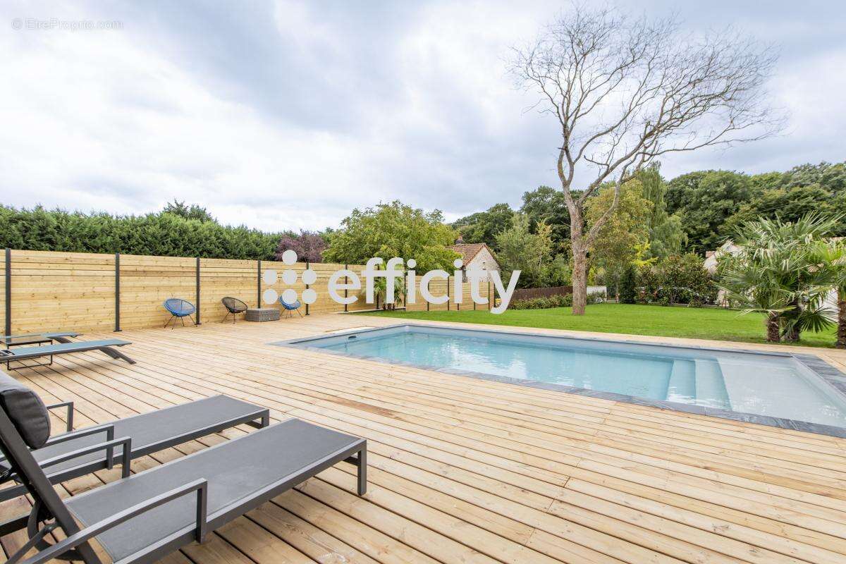 Maison à GROSROUVRE