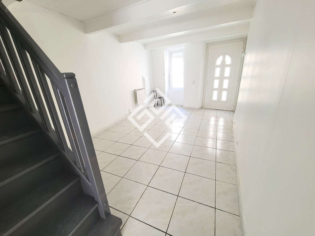 Maison de village avec cour - photo 8