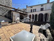 Appartement à LA MONNERIE-LE-MONTEL