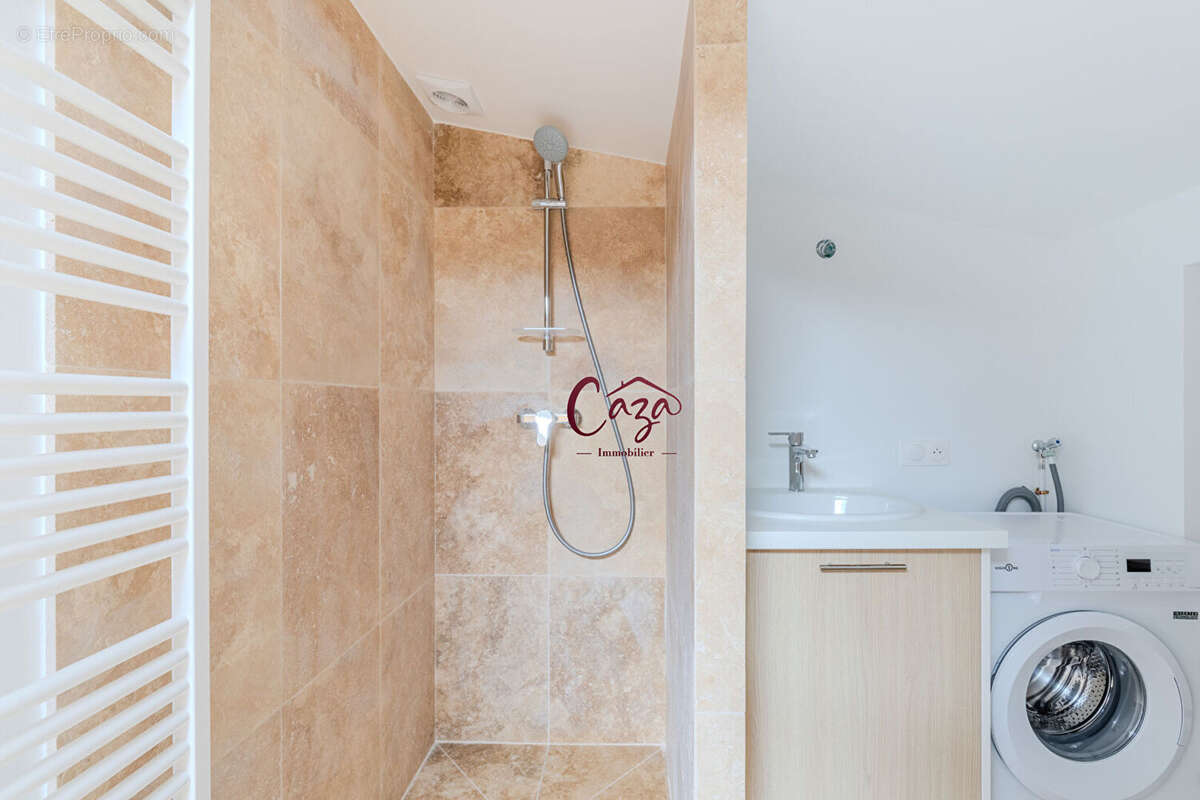 Appartement à CAMBLANES-ET-MEYNAC
