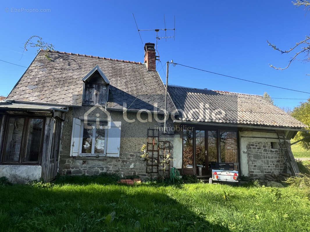 Maison à SAINT-VIGOR-DES-MONTS