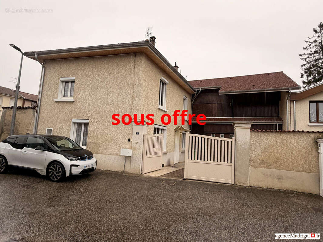 Maison à LE GRAND-LEMPS