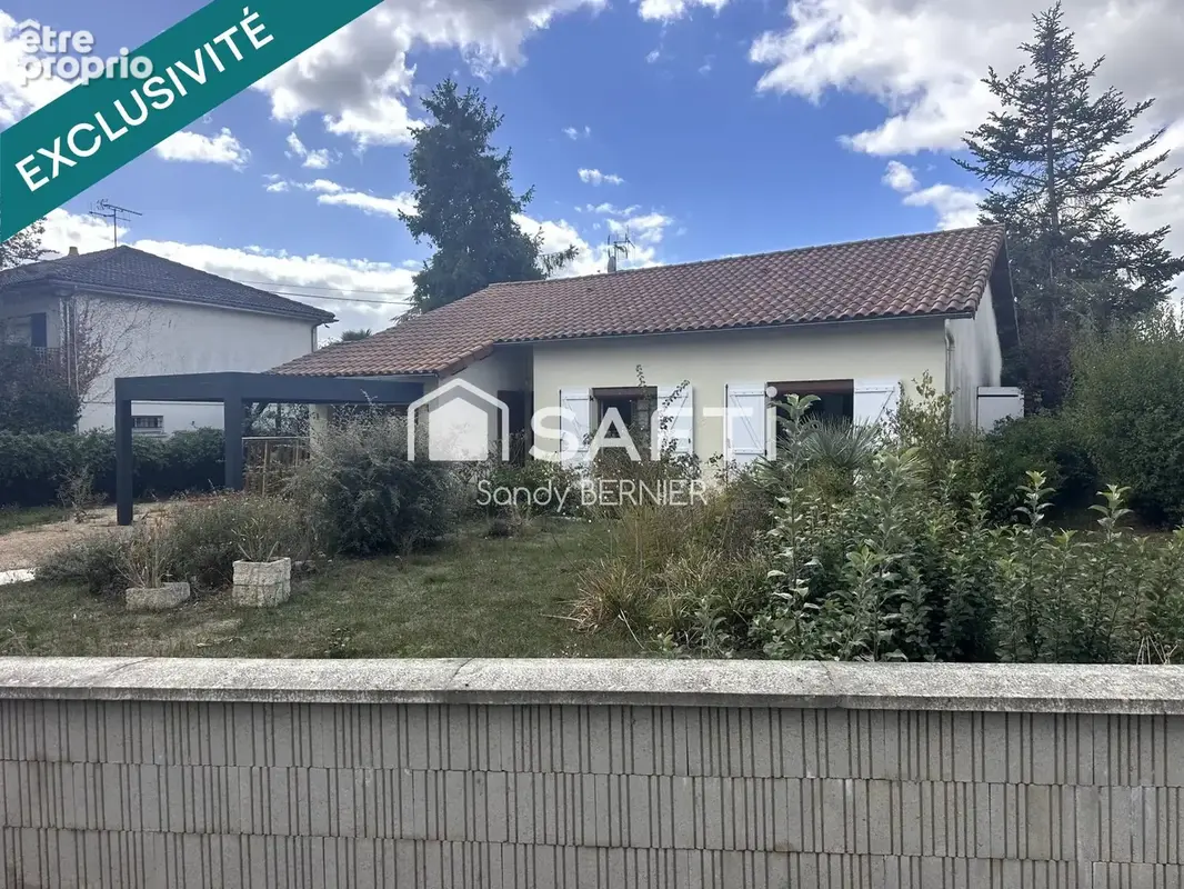 Photo 1 - Maison à FLEURE