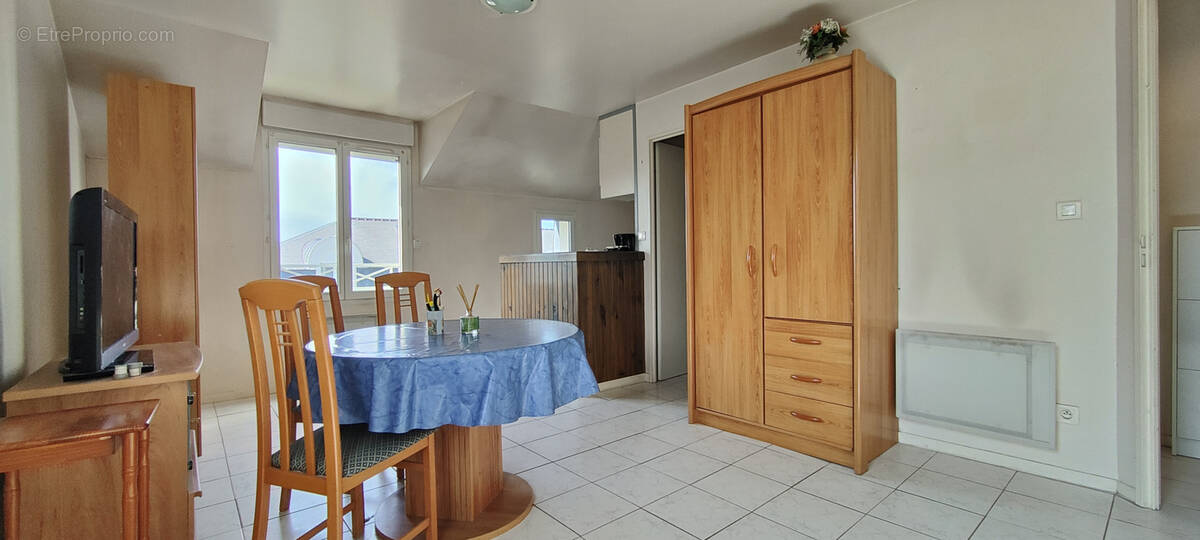 Appartement à LOUVRES