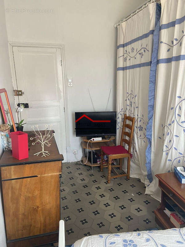 Maison à NISSAN-LEZ-ENSERUNE