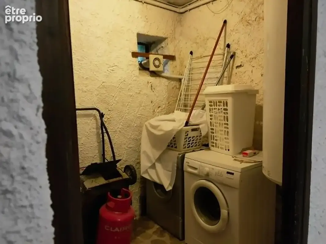 En impasse, Maison en pierre  4 pièces 110 m2 - photo 16