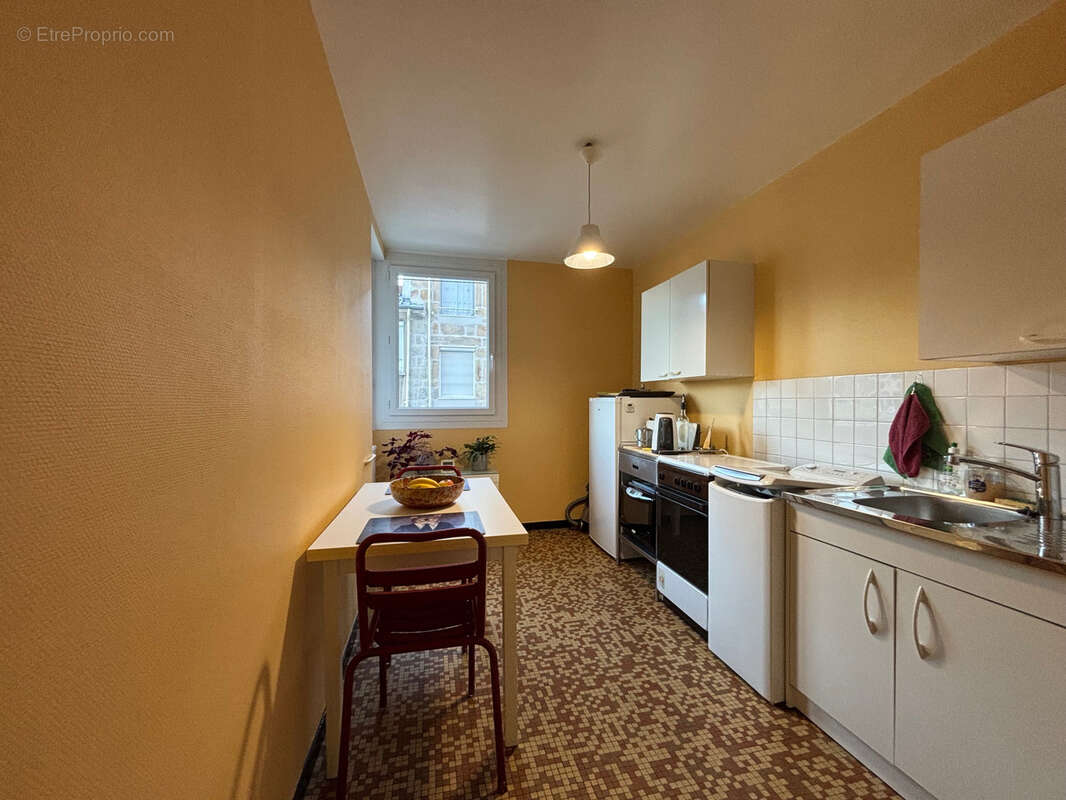 Appartement à SAINT-ETIENNE