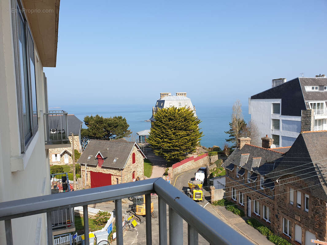 Appartement en bon état avec aperçu Mer- - photo 2