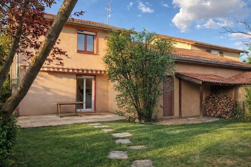 Maison à VILLEFRANCHE-SUR-SAONE