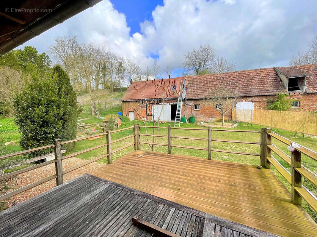 Maison à TRIE-CHATEAU