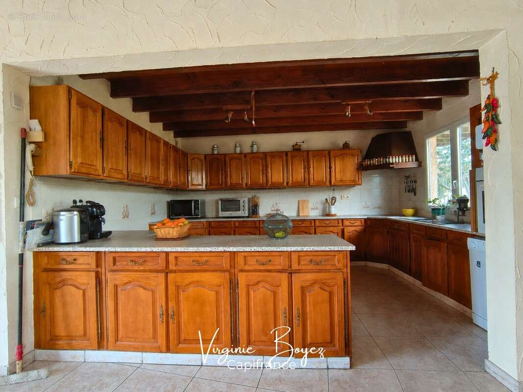 Propriété familiale de 240 m² – Plain-pied – Terrain de 3 000 m² – Oye-Plage - photo 4