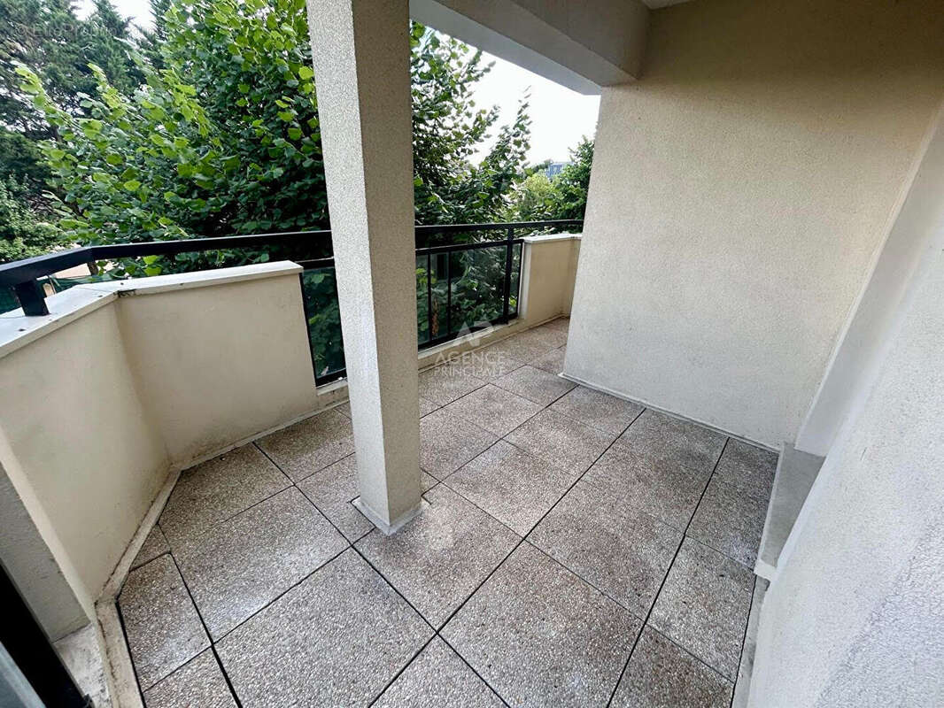 Appartement Carrieres Sous Poissy 4 pièce(s) 66m2 - photo 3