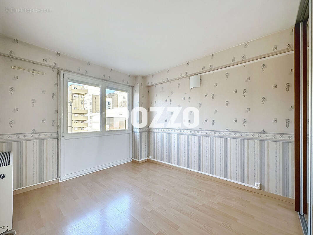 Appartement à HEROUVILLE-SAINT-CLAIR