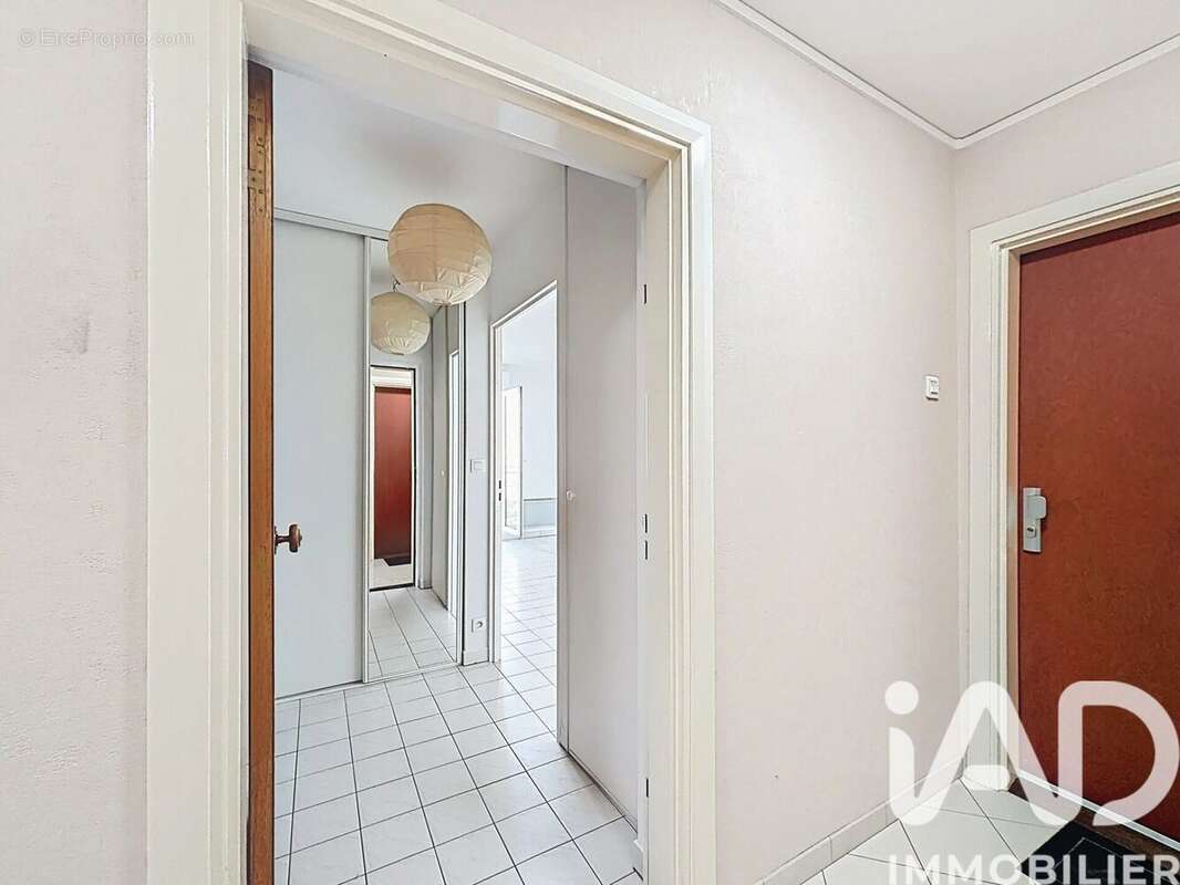 Photo 3 - Appartement à VILLIERS-SUR-MARNE