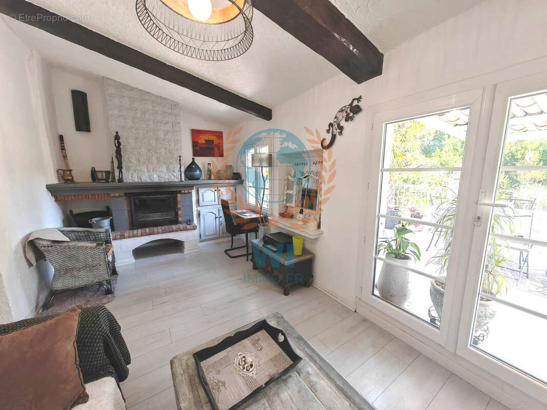 Maison à TRANS-EN-PROVENCE