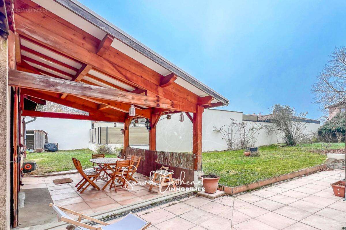 Maison à L&#039;ARBRESLE