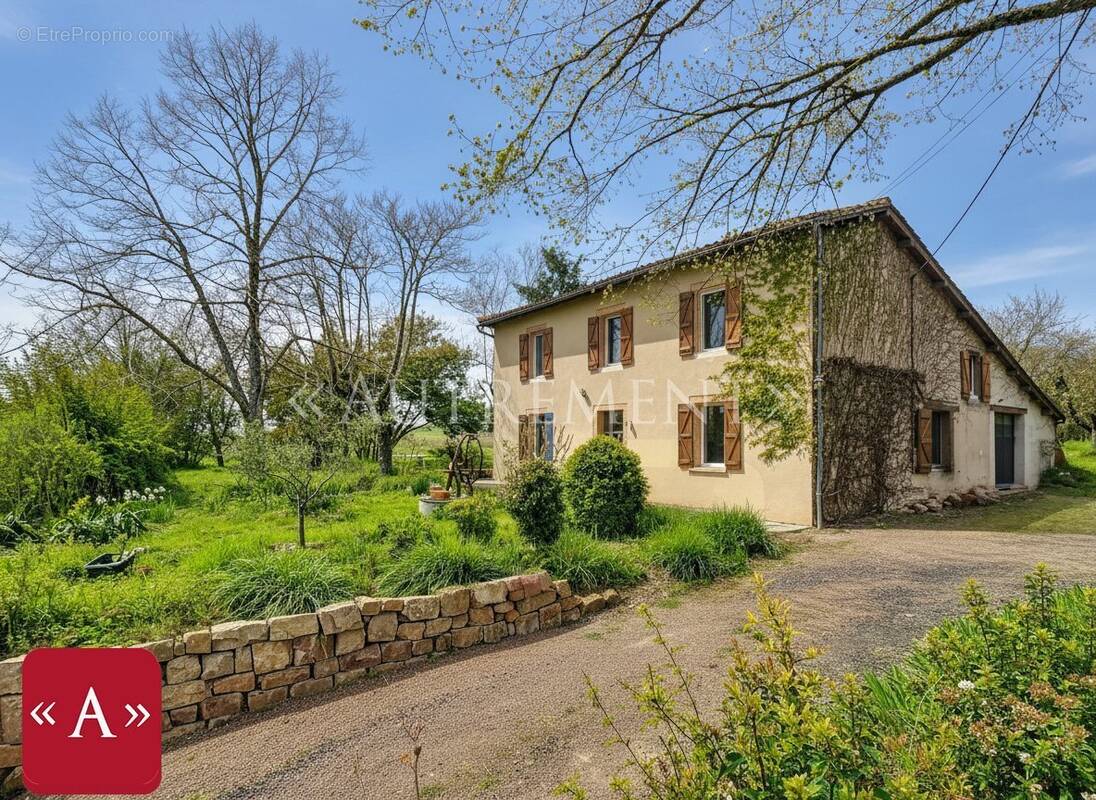 Maison à LISLE-SUR-TARN