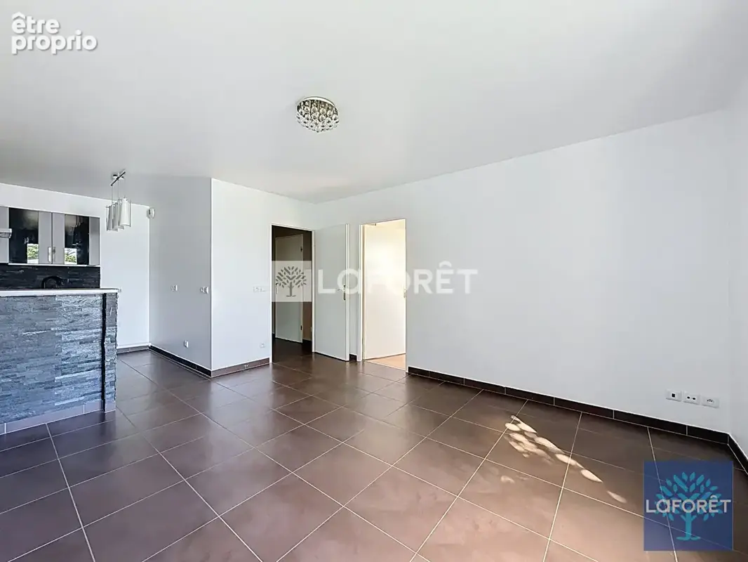Appartement Vigneux Sur Seine 2 pièces + 3 places de parking - photo 4
