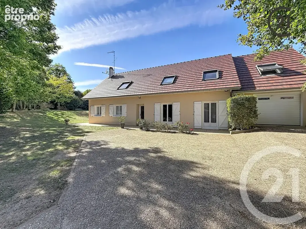 Maison 7 pièces 209 m² à vendre à Auxerre (89000) - photo 3