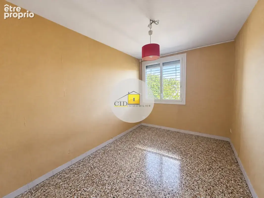 Appartement T4 centre ville - photo 4