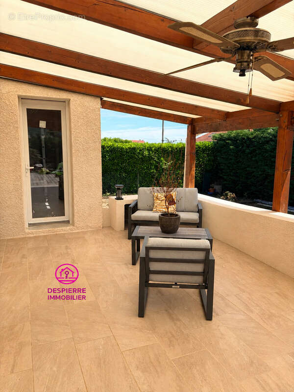 Maison à CHANAS