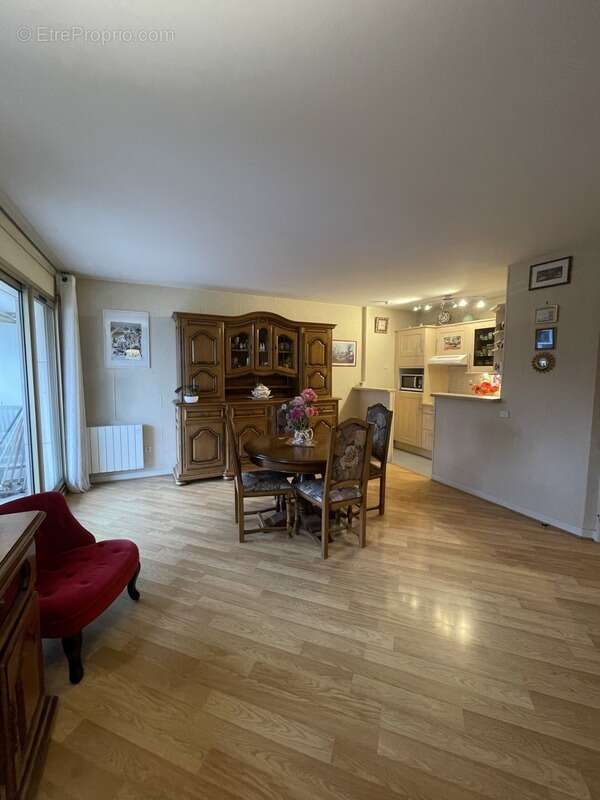 Appartement à LEVALLOIS-PERRET