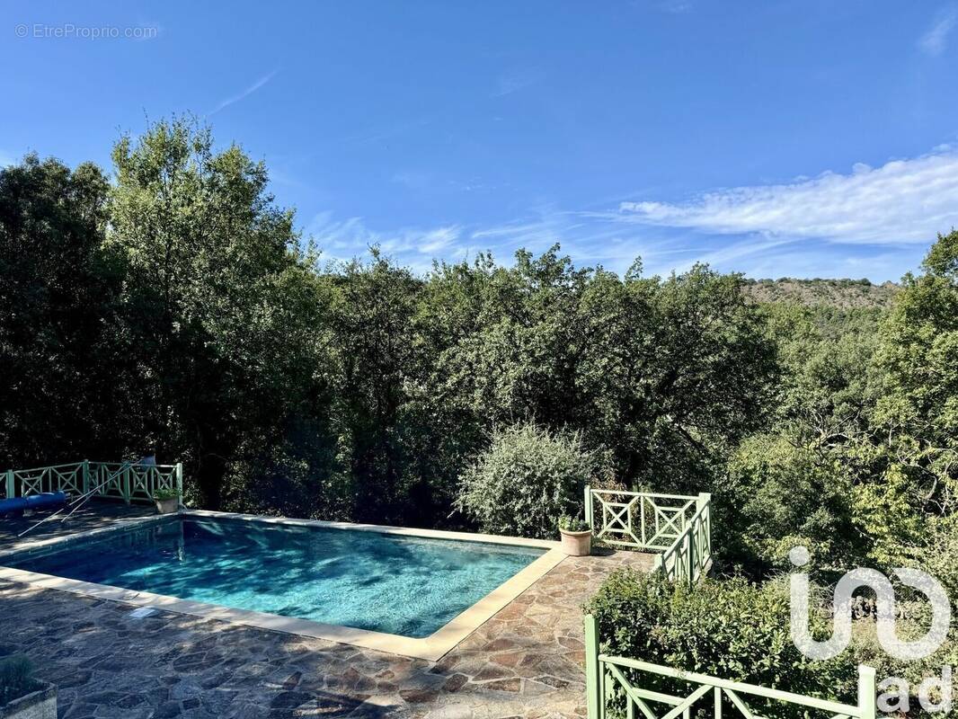 Photo 1 - Maison à LA GARDE-FREINET