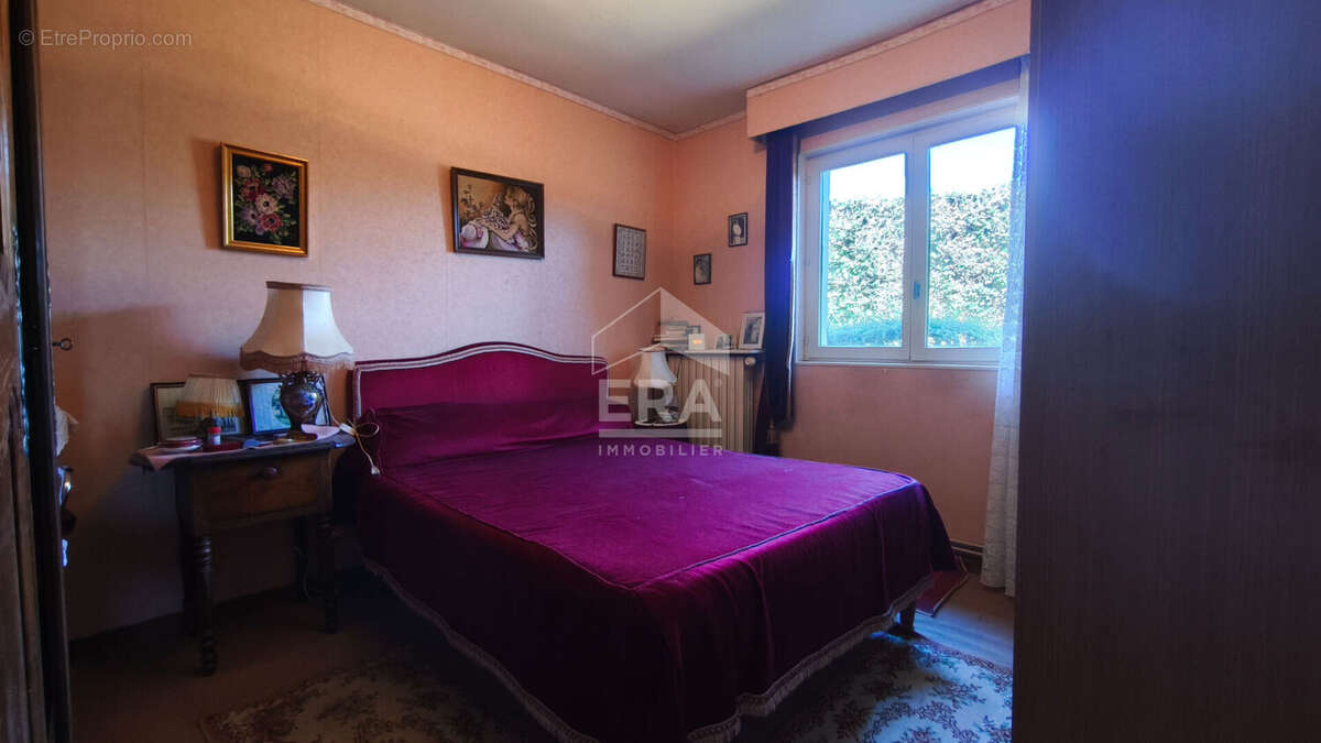 Maison à THIRON-GARDAIS