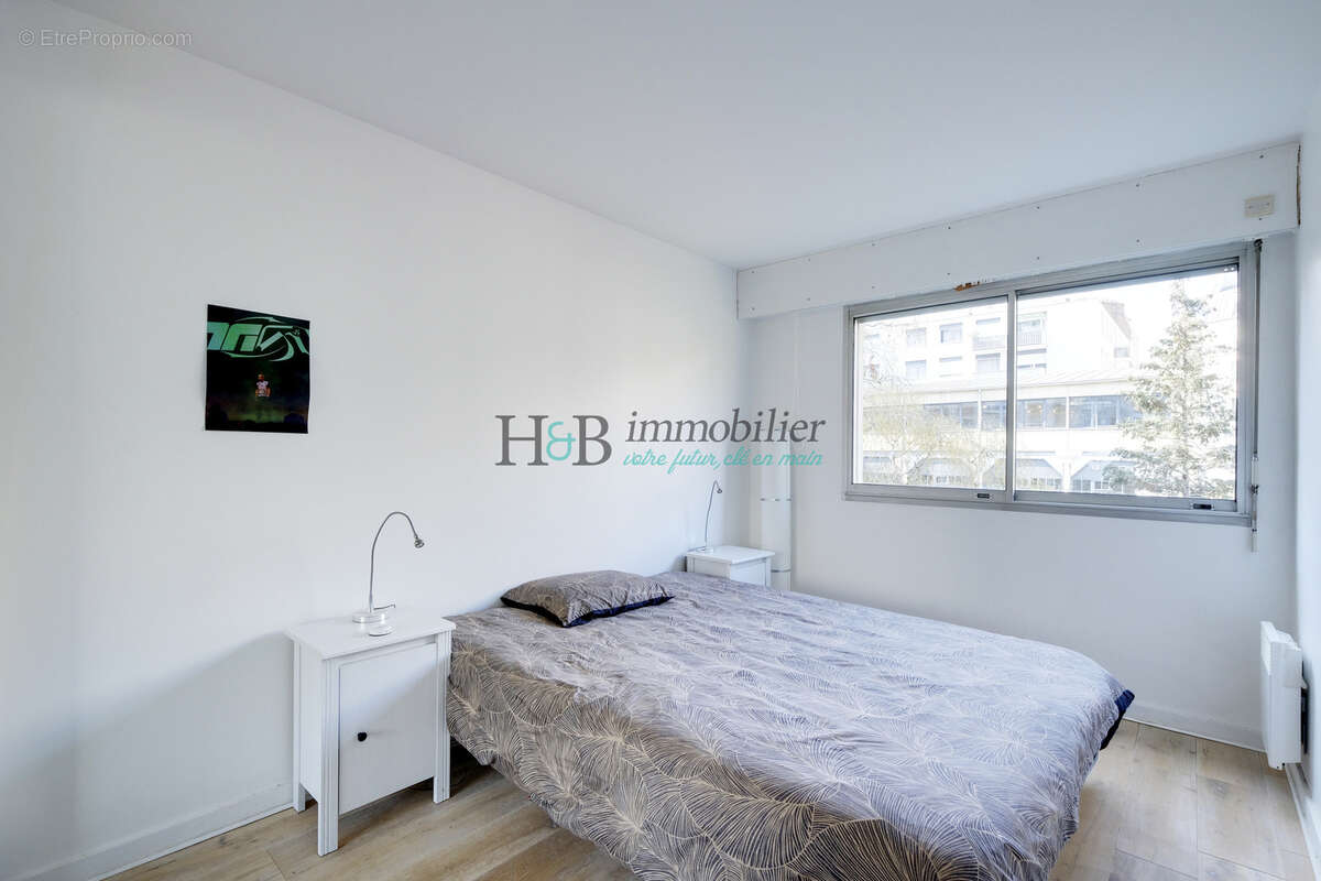 Appartement à PARIS-11E