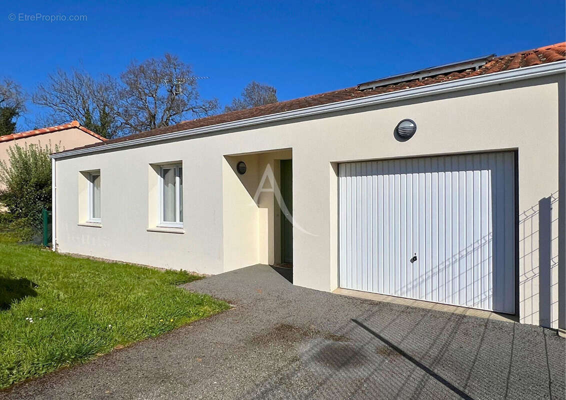 Maison à SAINT-GERVAIS